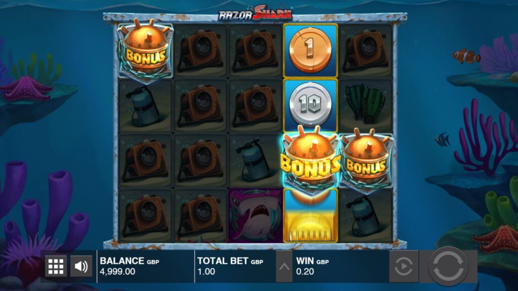 RAZOR SHARK SLOT gameplay